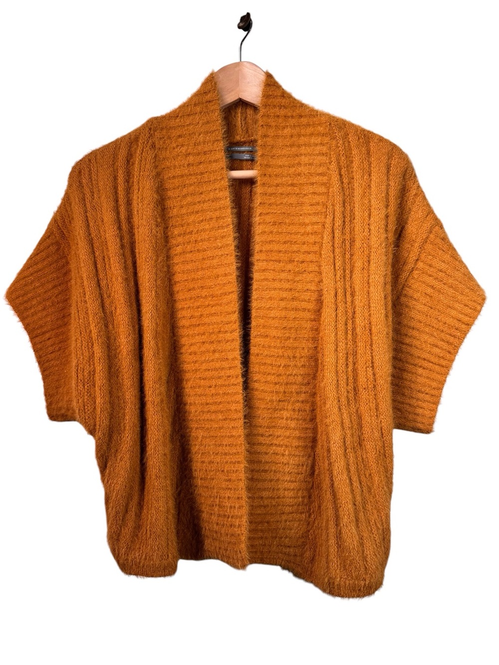Anthropologie Shrug Cardigan Size M/L NWT Yellow Orange Chunky Knit Sweater